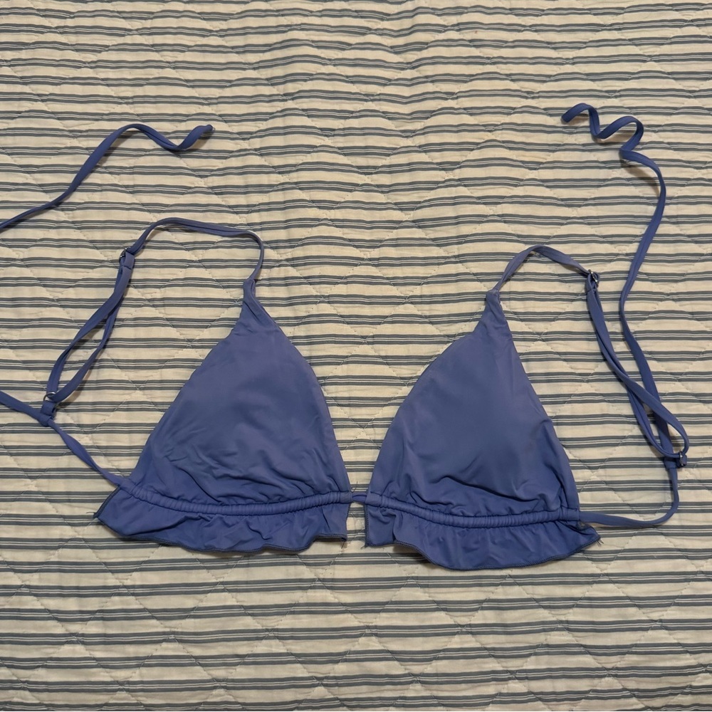 Dippin daisy’s ruffled bikini top